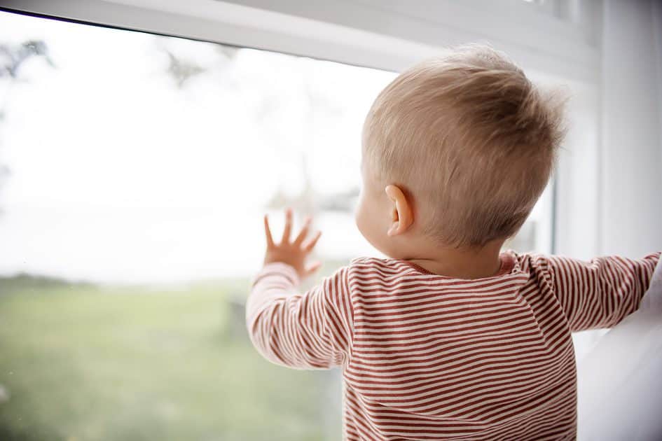 Kinderen vaker thuis? Let (extra) op voor hoogte-ongevallen