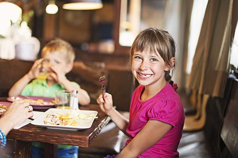 Korting voor brave kinderen op restaurant: willen we dat wel?