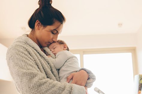 Je lichaam na de bevalling: 10 gevolgen die best vaak voorkomen