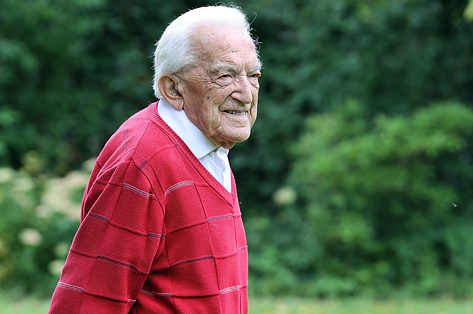 Alfons Leempoels is oudste huisarts van ons land: 'De jeugd heeft chance nu te mogen opgroeien'