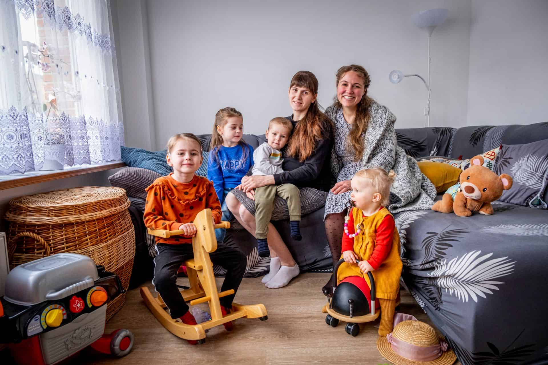 Wendy en haar gezin vangen thuis Oekraïense vluchtelingen op: 'Je hebt minder nodig dan je denkt'